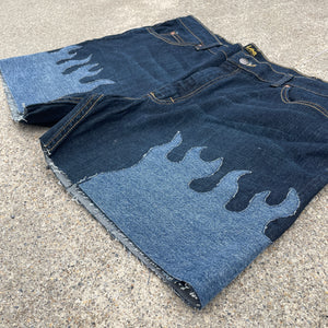 Denim on Fire Distress 5inch Lee Jorts 42W