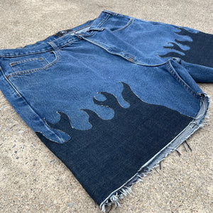 Denim on Fire Distress 5inch Jorts 42W